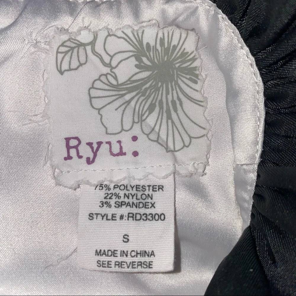 Ryu Satin Ruffled Dress with Front Ribbon Size S Black White - Picture 6 of 6